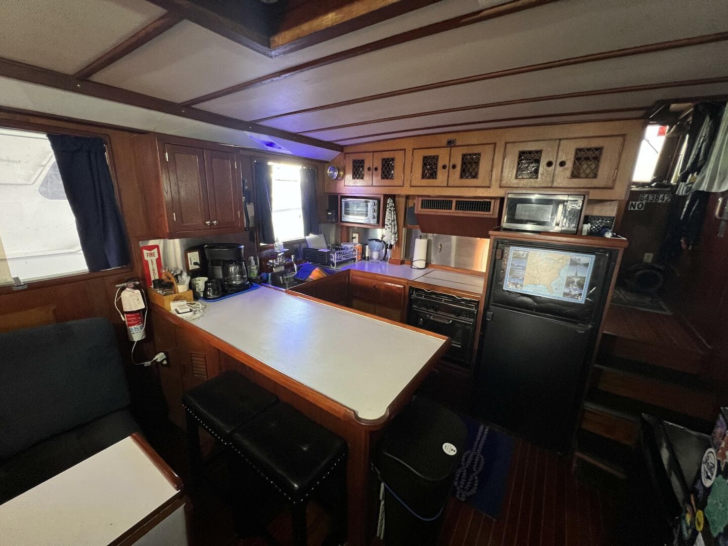 1981 Sea Ranger 45 Raised Pilot House