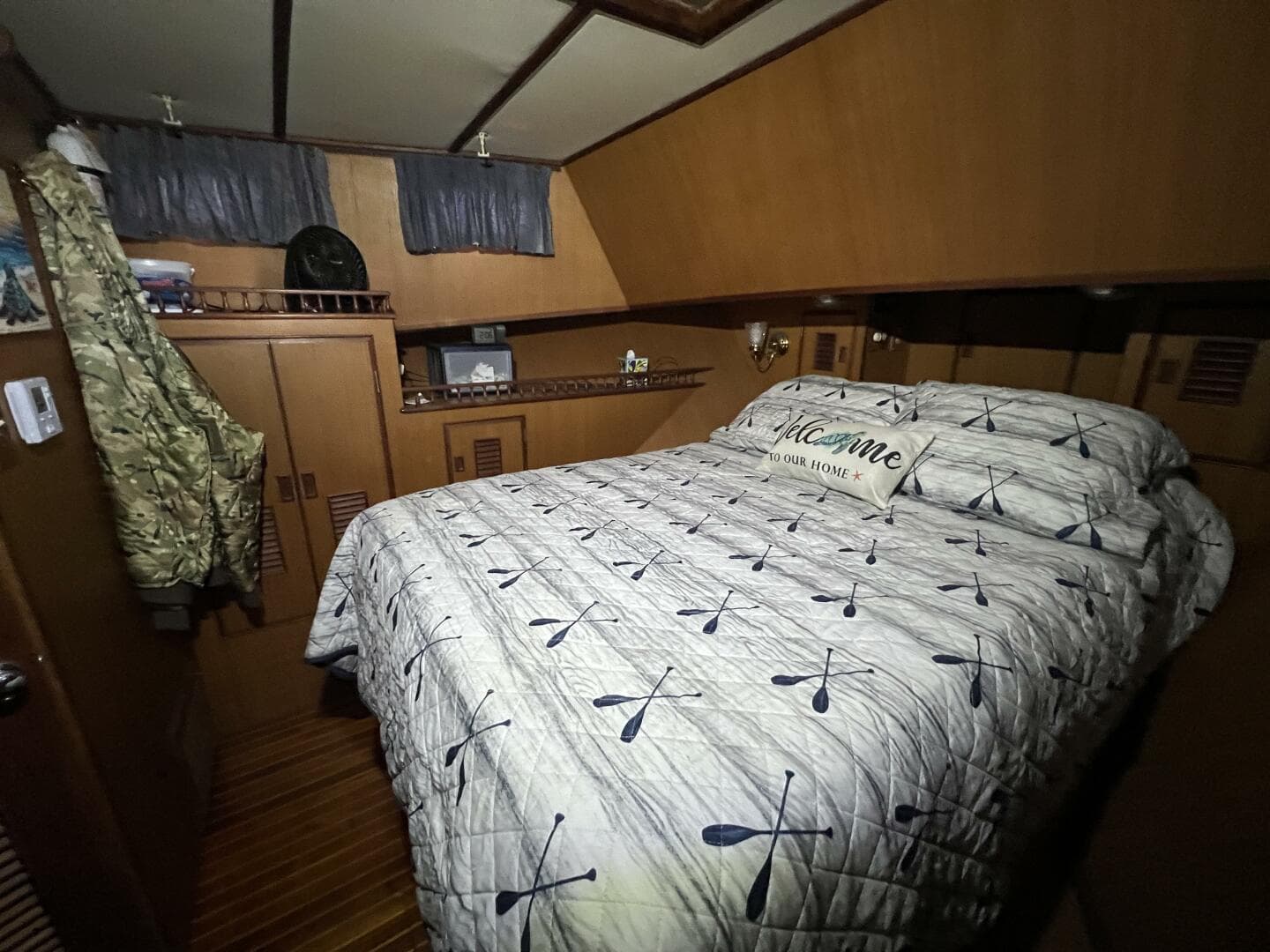 1981 Sea Ranger 45 Raised Pilot House