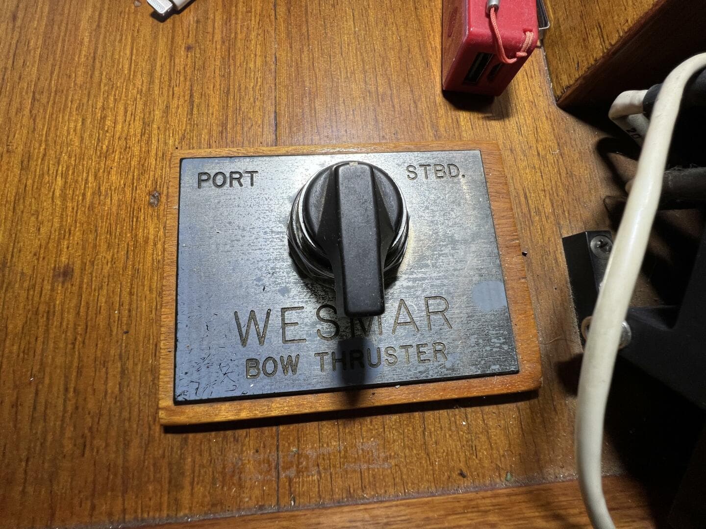 1981 Sea Ranger 45 Raised Pilot House