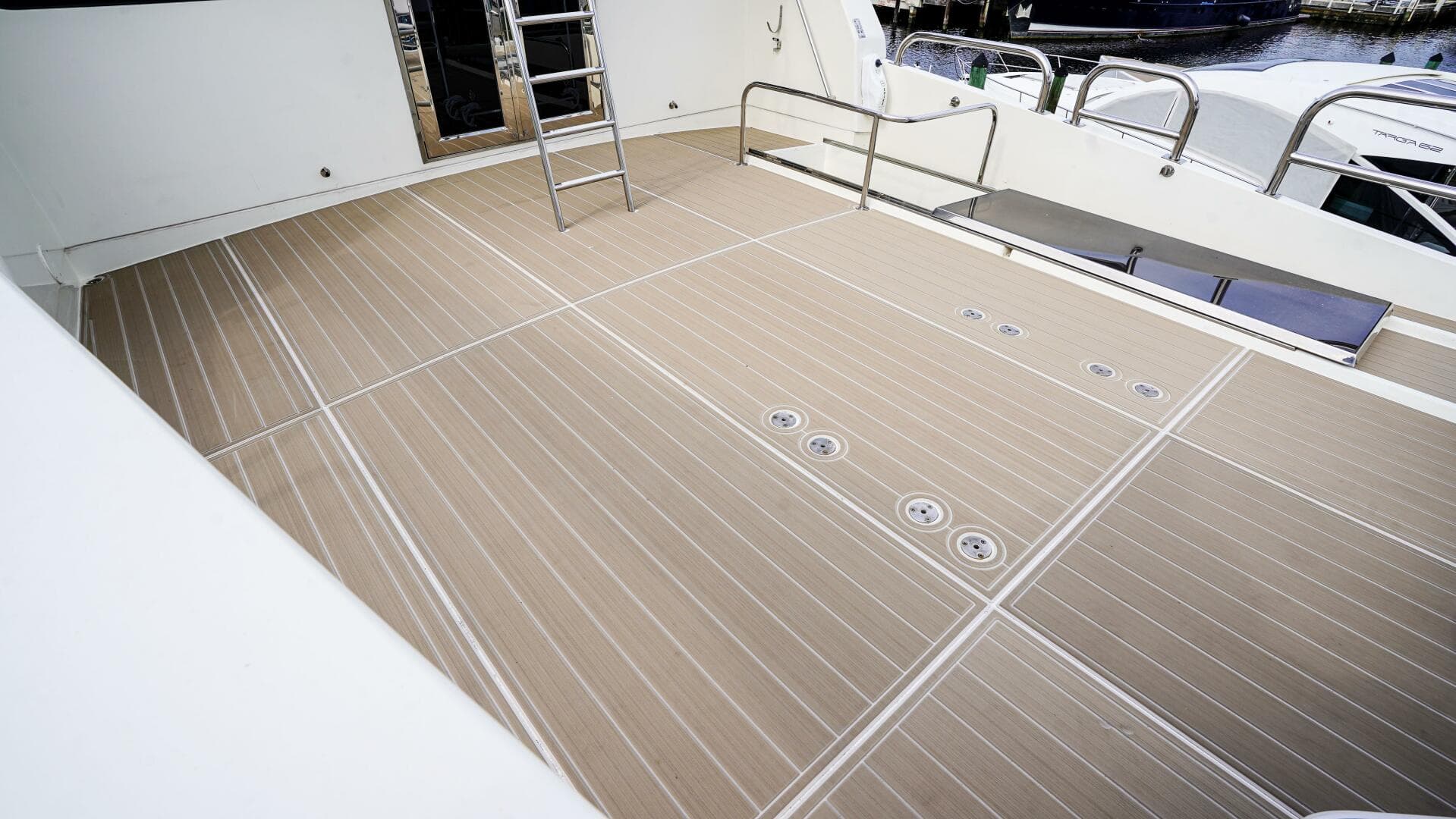 2001 Motor Yacht 82MY