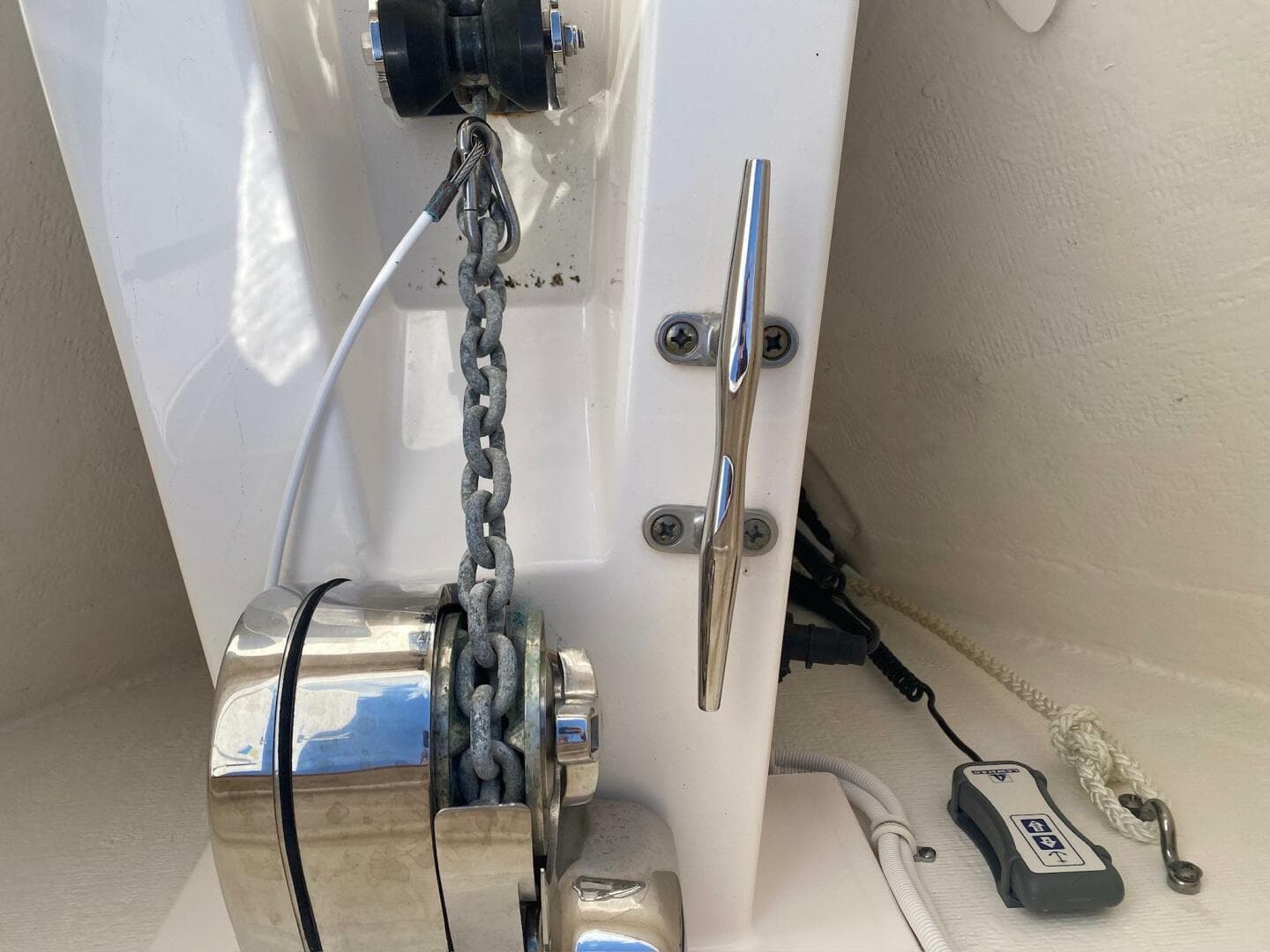 2019 Tiara Yachts 34LX