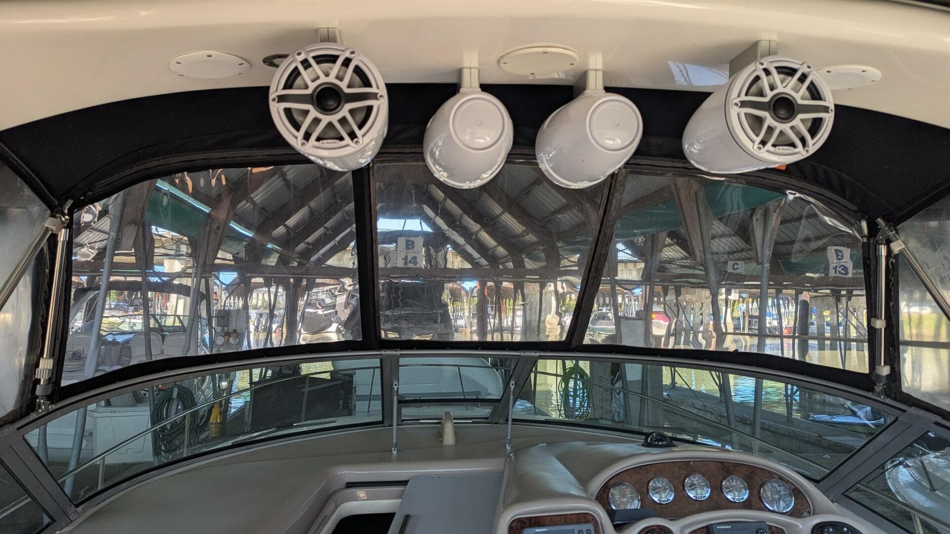 2004 Sea Ray 340 Sundancer