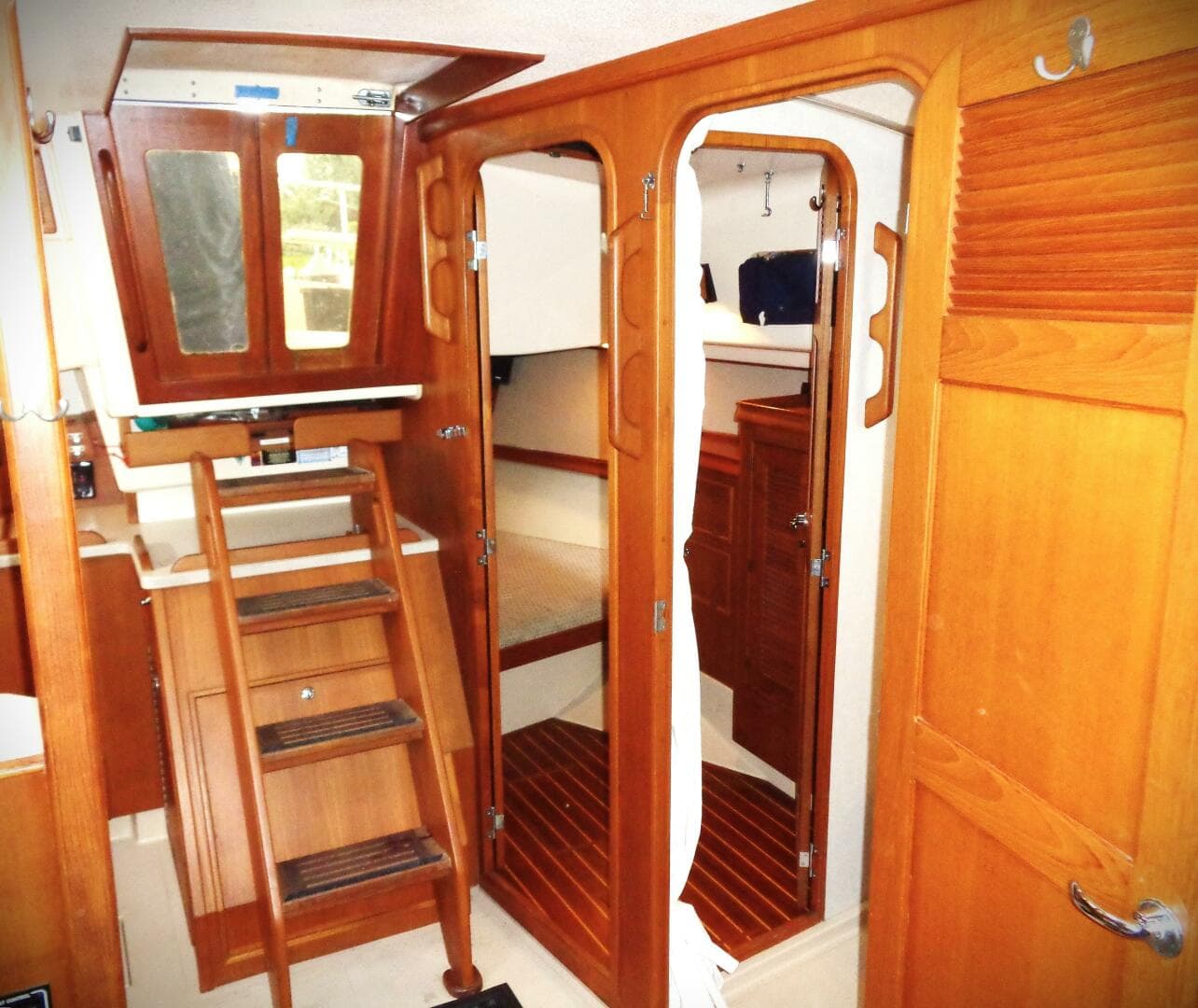 2002 Island Packet 420