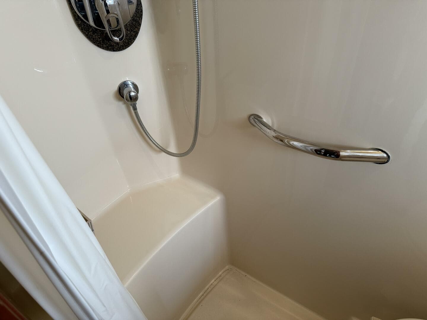 2006 Sea Ray 48 Sundancer