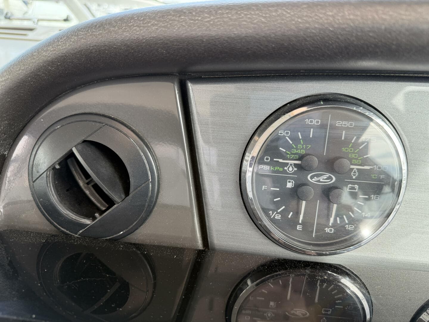 2006 Sea Ray 48 Sundancer