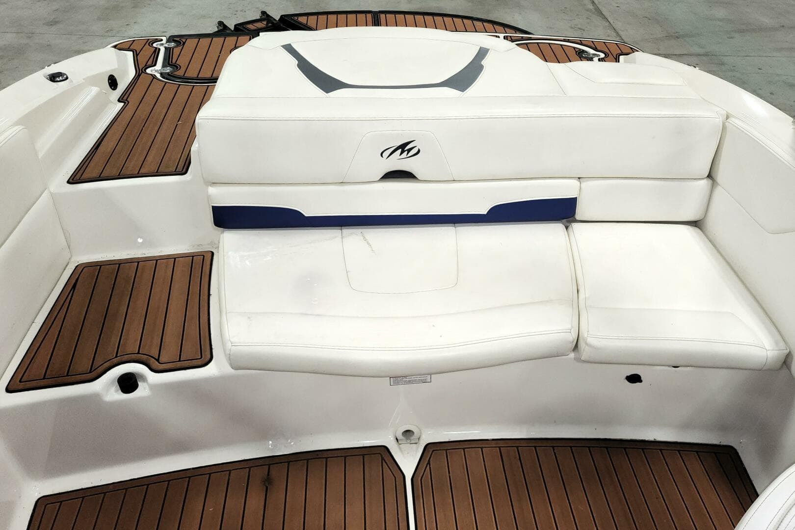 Aft Seating Walkthru