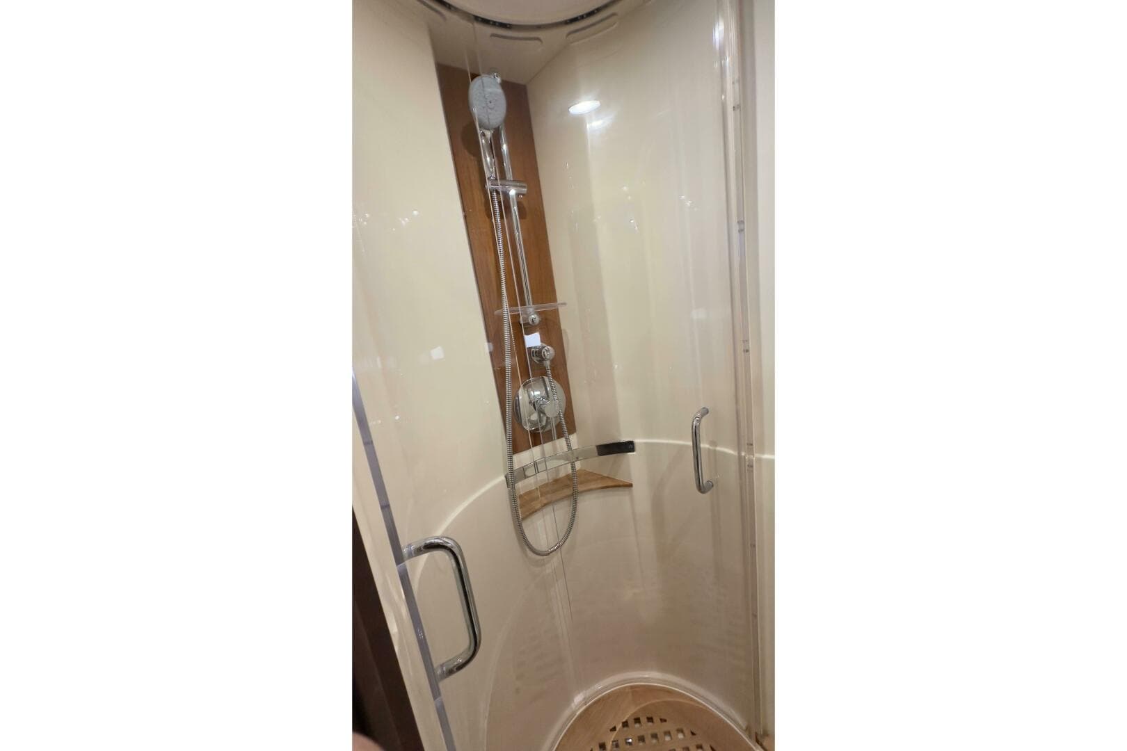 2016 Sea Ray 470 Sundancer