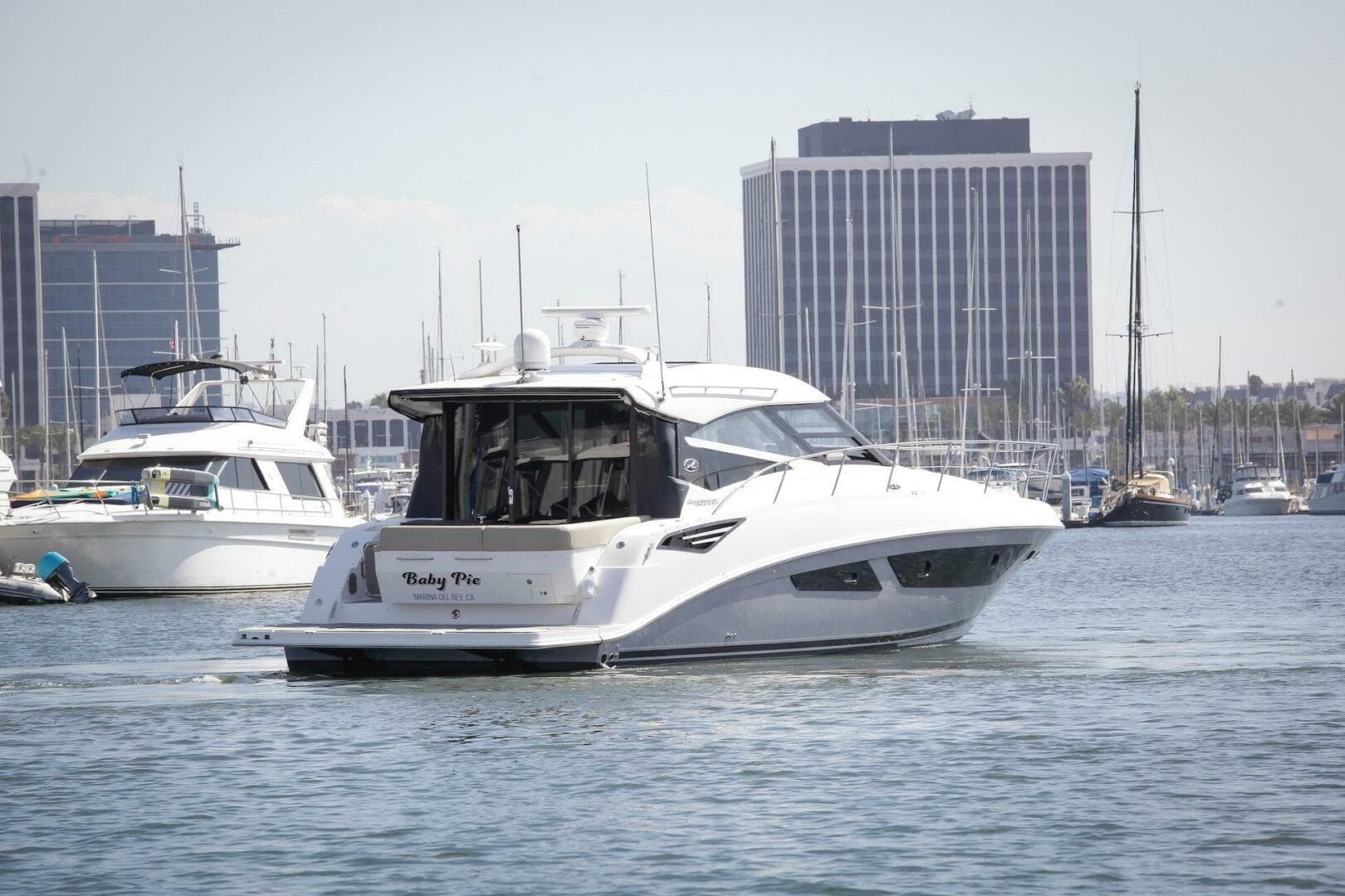 2016 Sea Ray 470 Sundancer
