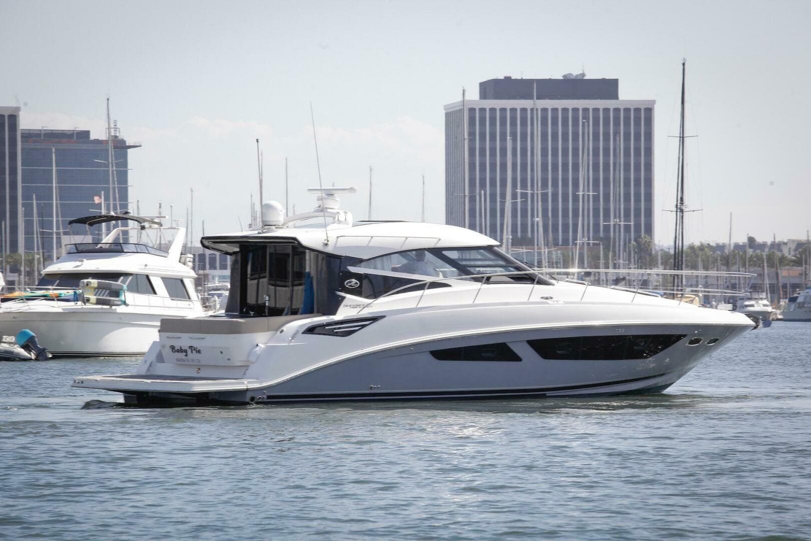 2016 Sea Ray 470 Sundancer