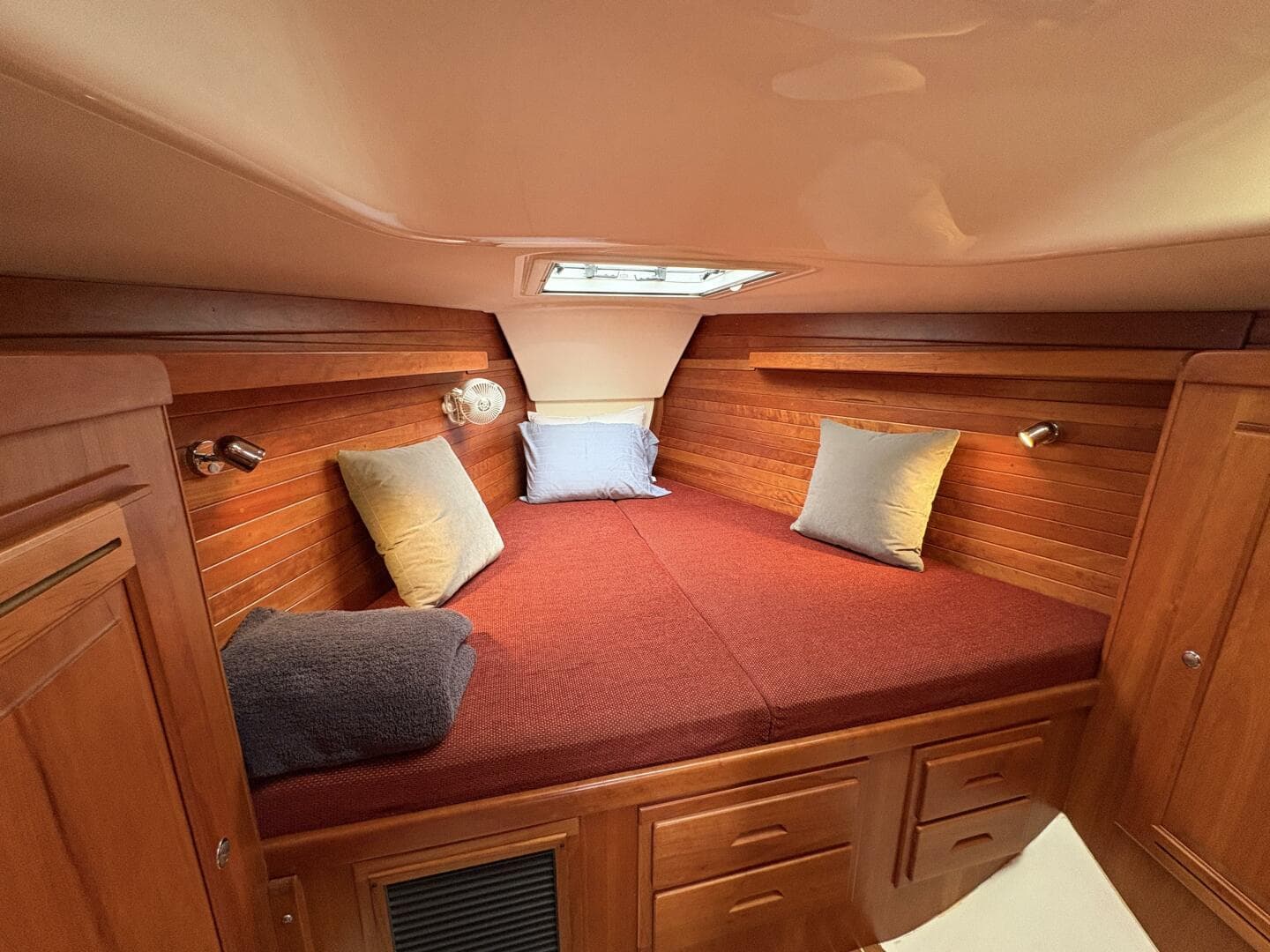 2007 Tartan 3700 CCR