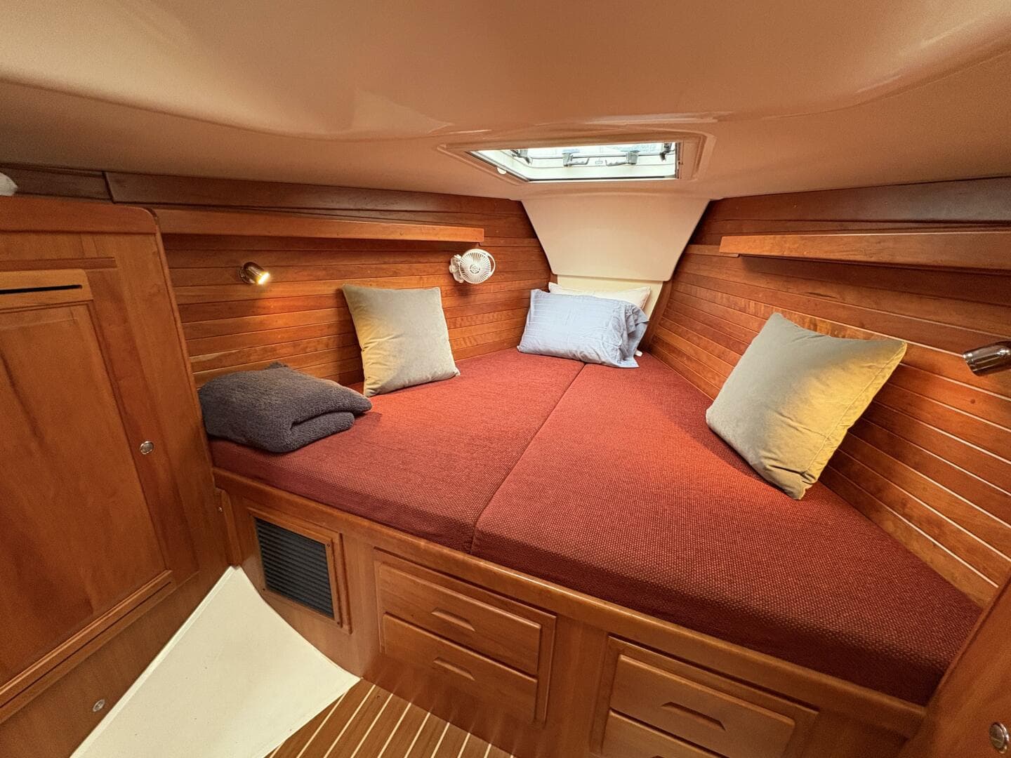 2007 Tartan 3700 CCR