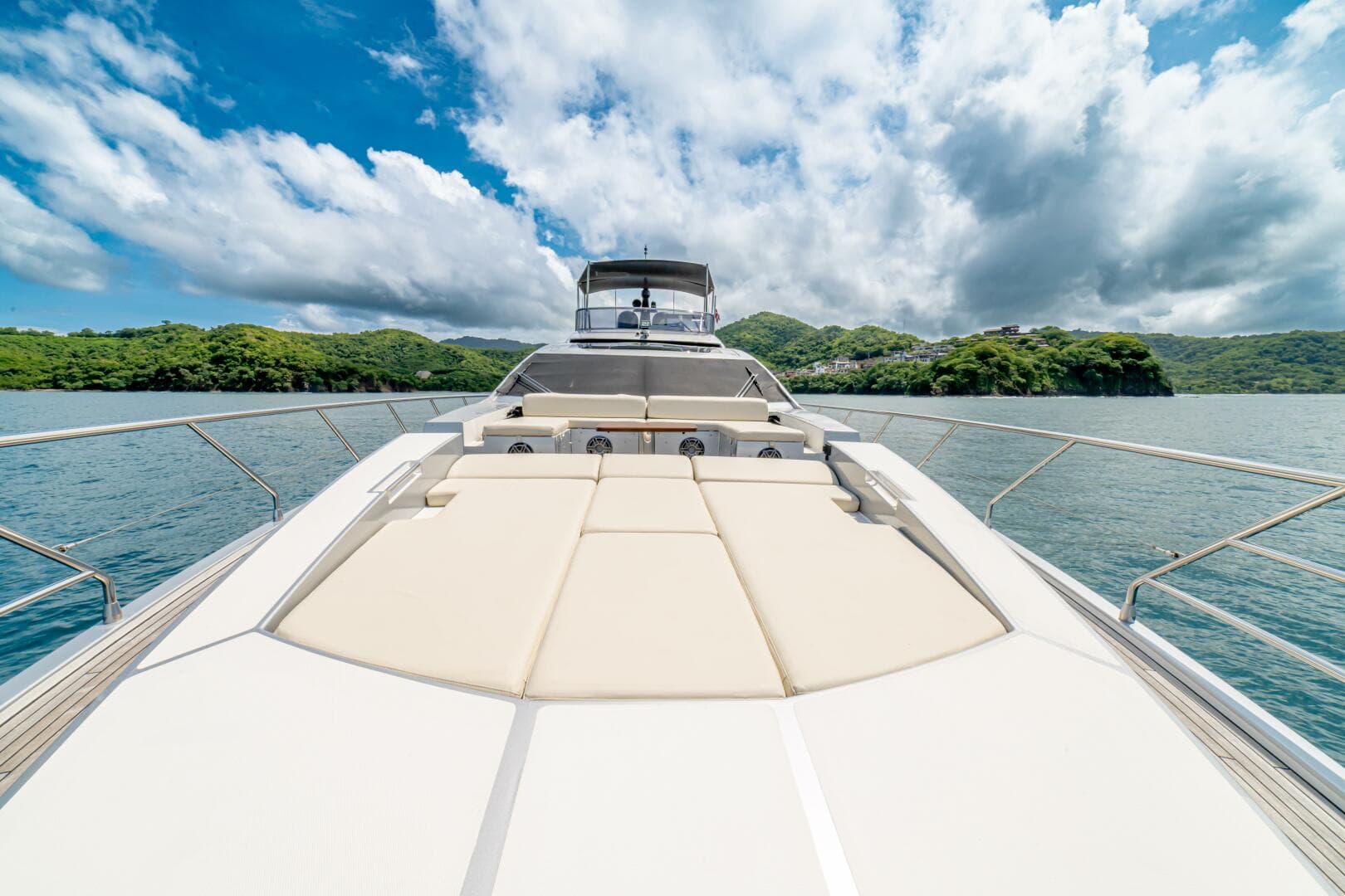 2017 Azimut 77 "Carpe Diem"