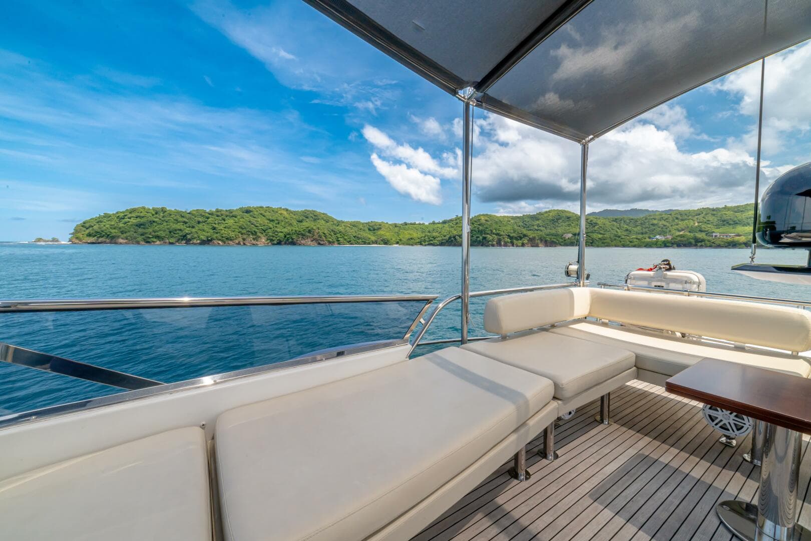 2017 Azimut 77 "Carpe Diem"