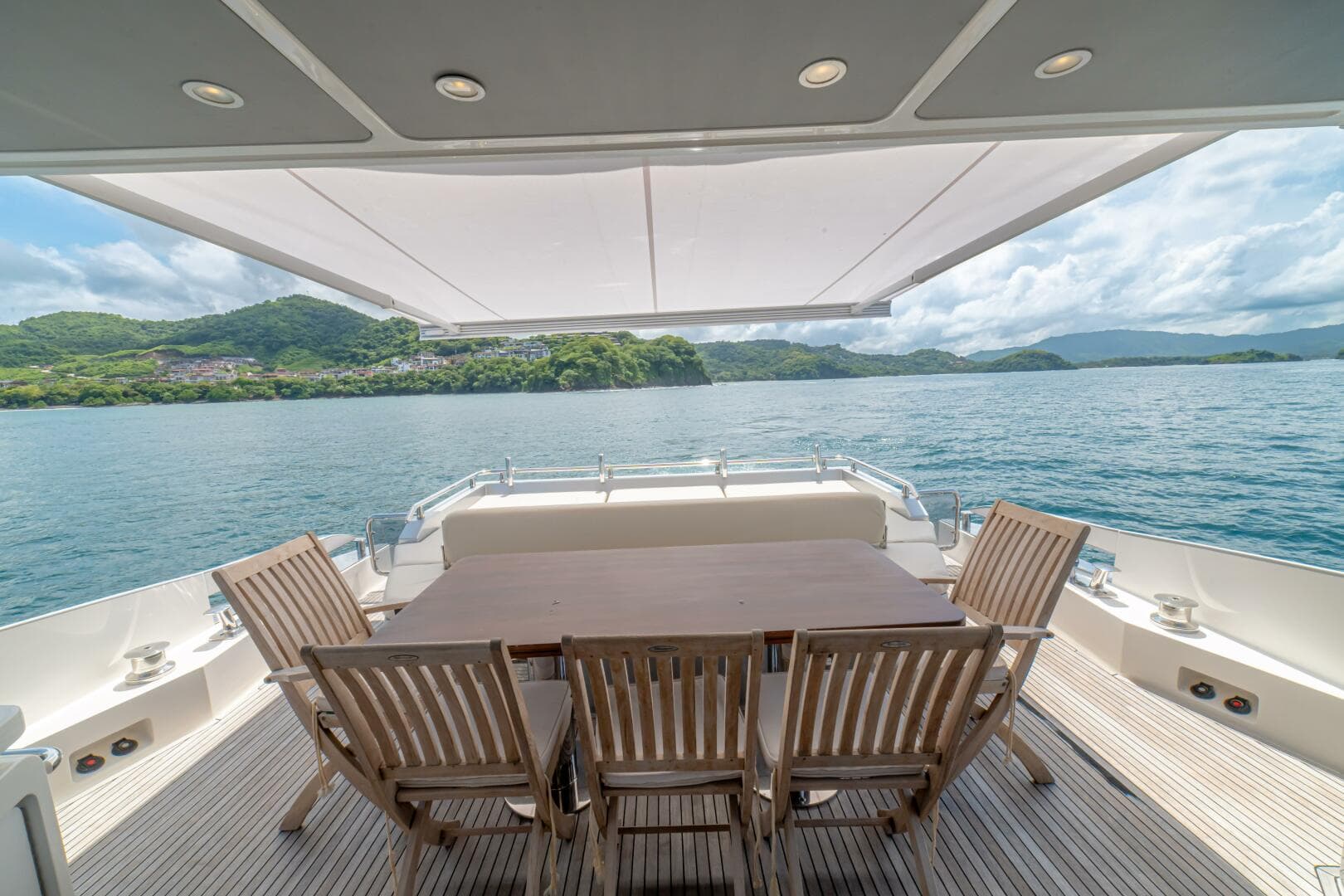 2017 Azimut 77 "Carpe Diem"