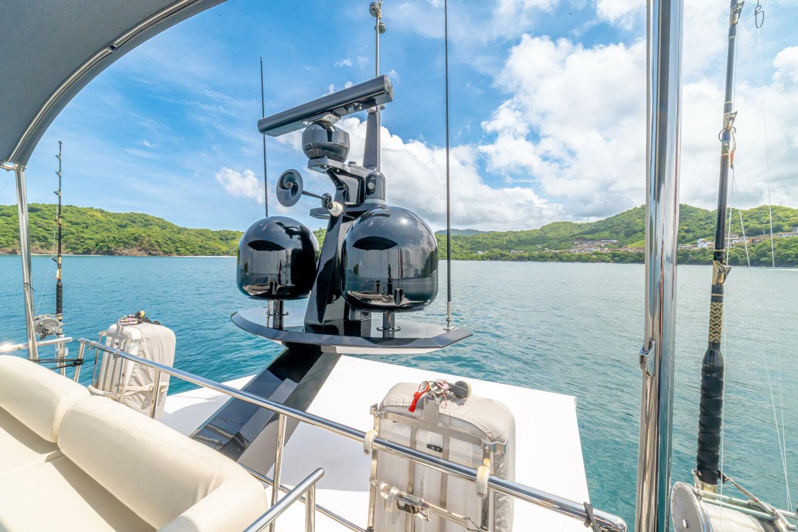 2017 Azimut 77 "Carpe Diem"