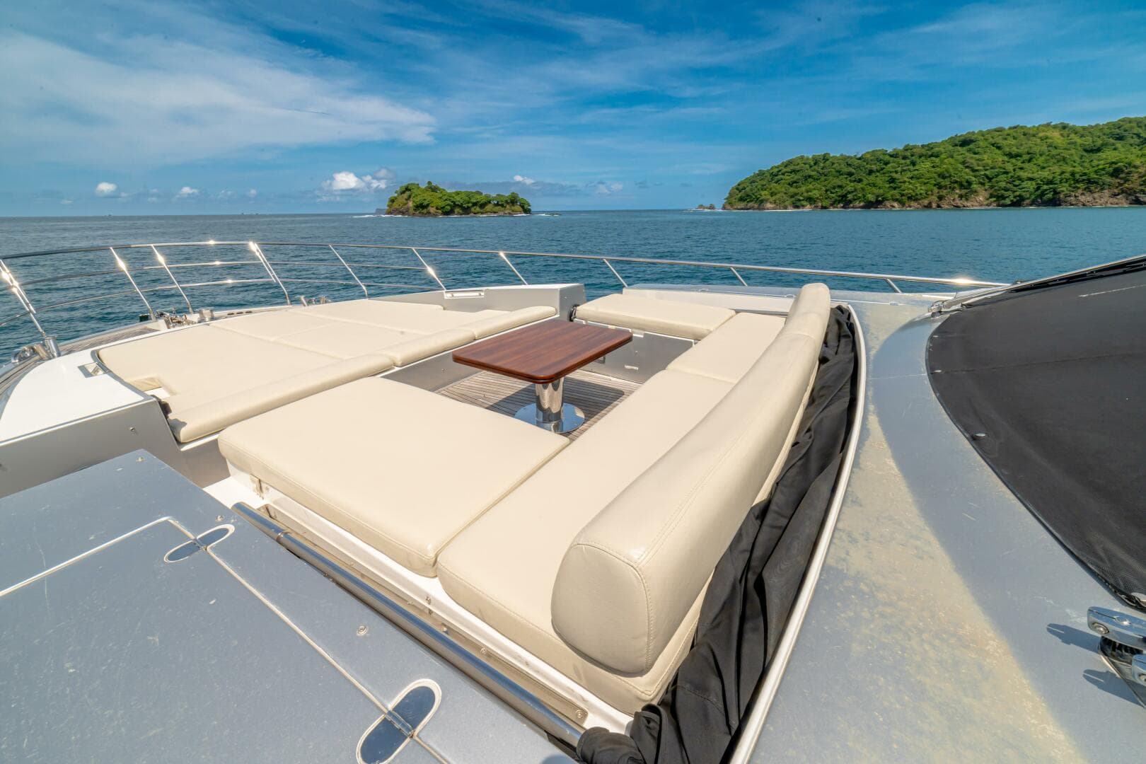 2017 Azimut 77 "Carpe Diem"