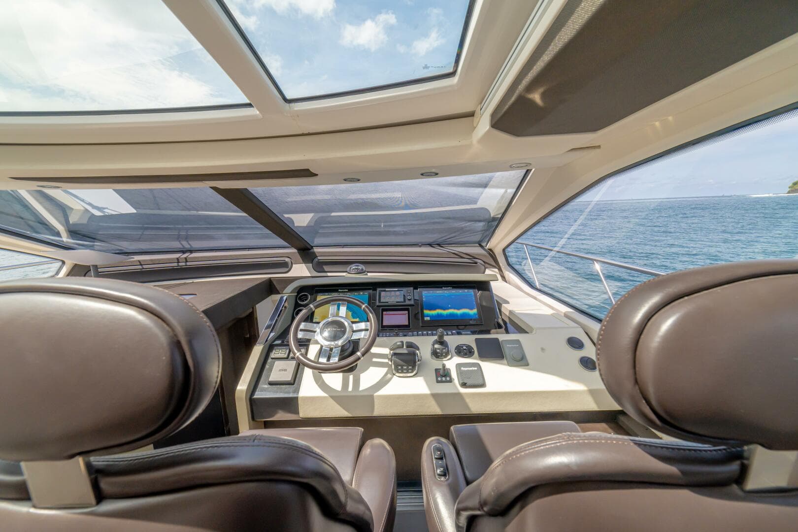 2017 Azimut 77 "Carpe Diem"