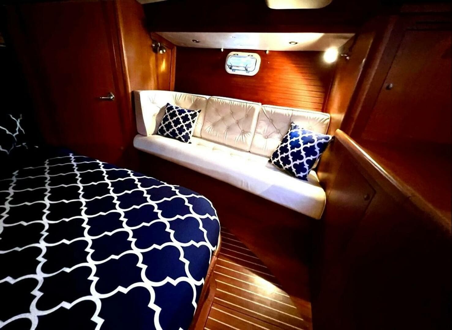 2000 Farr Pilothouse