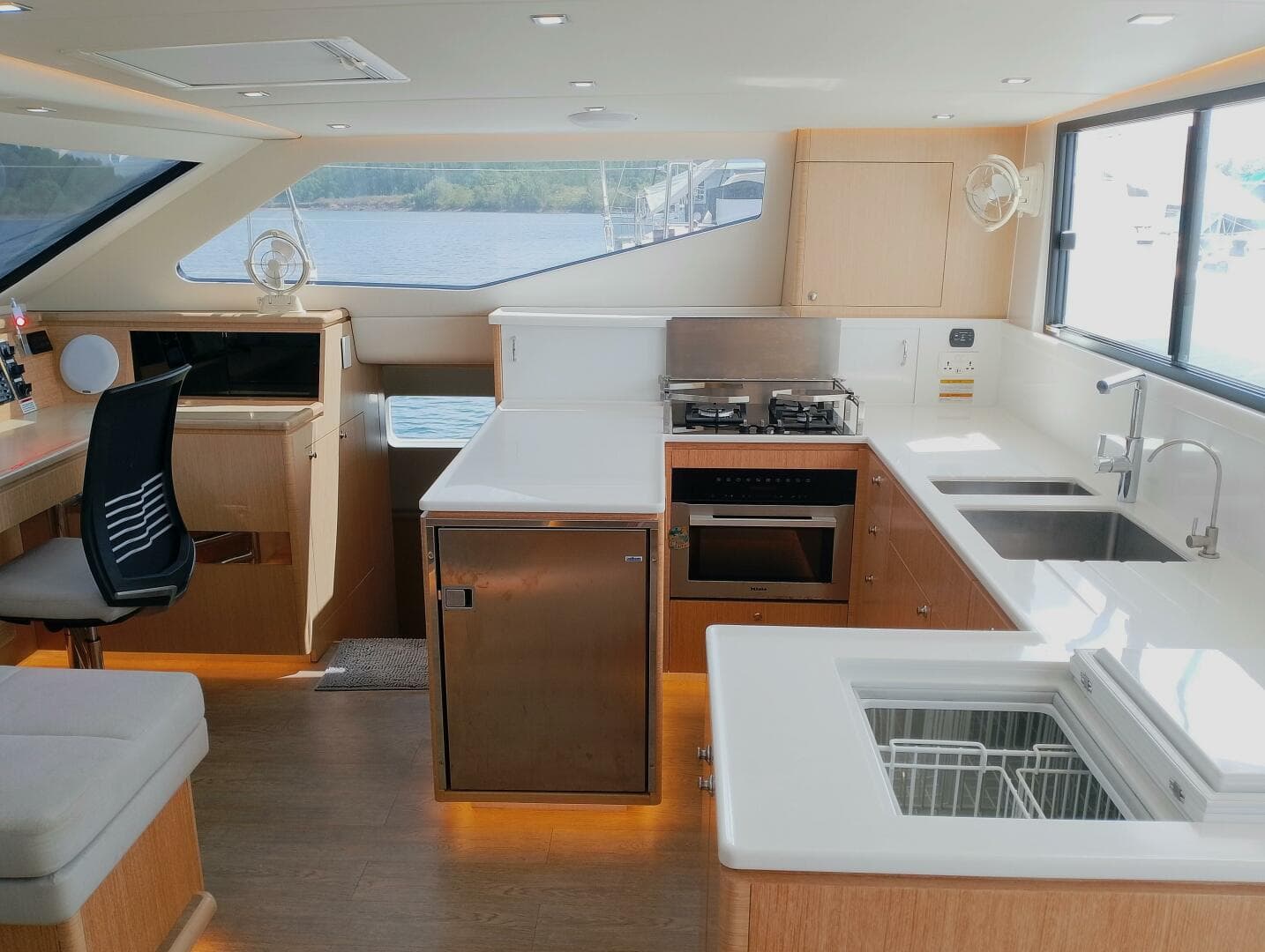 2023 Seawind 1600 Passagemaker