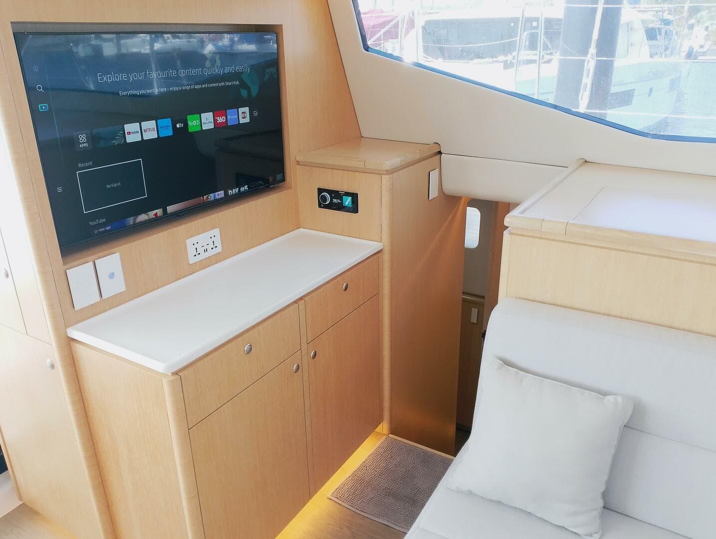 2023 Seawind 1600 Passagemaker