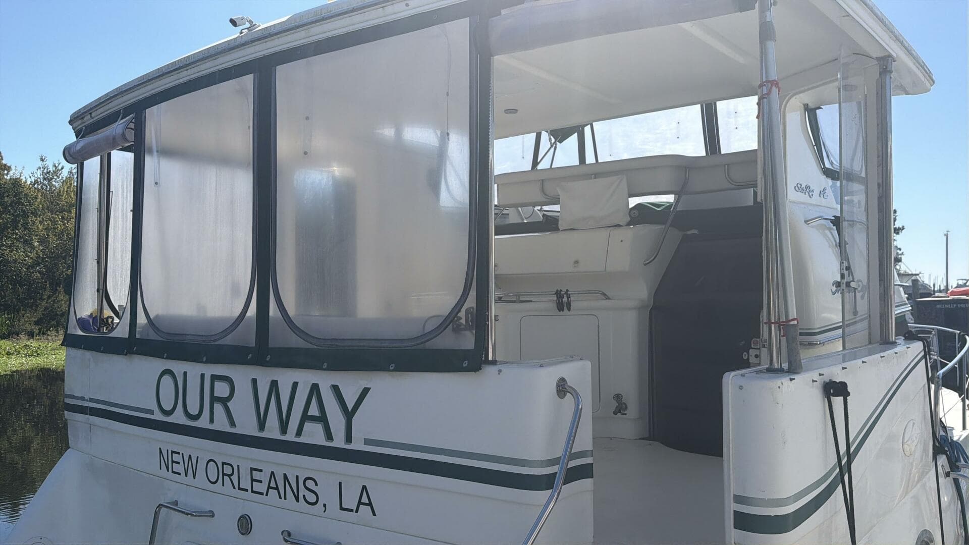 2000 Sea Ray 380 Aft Cabin