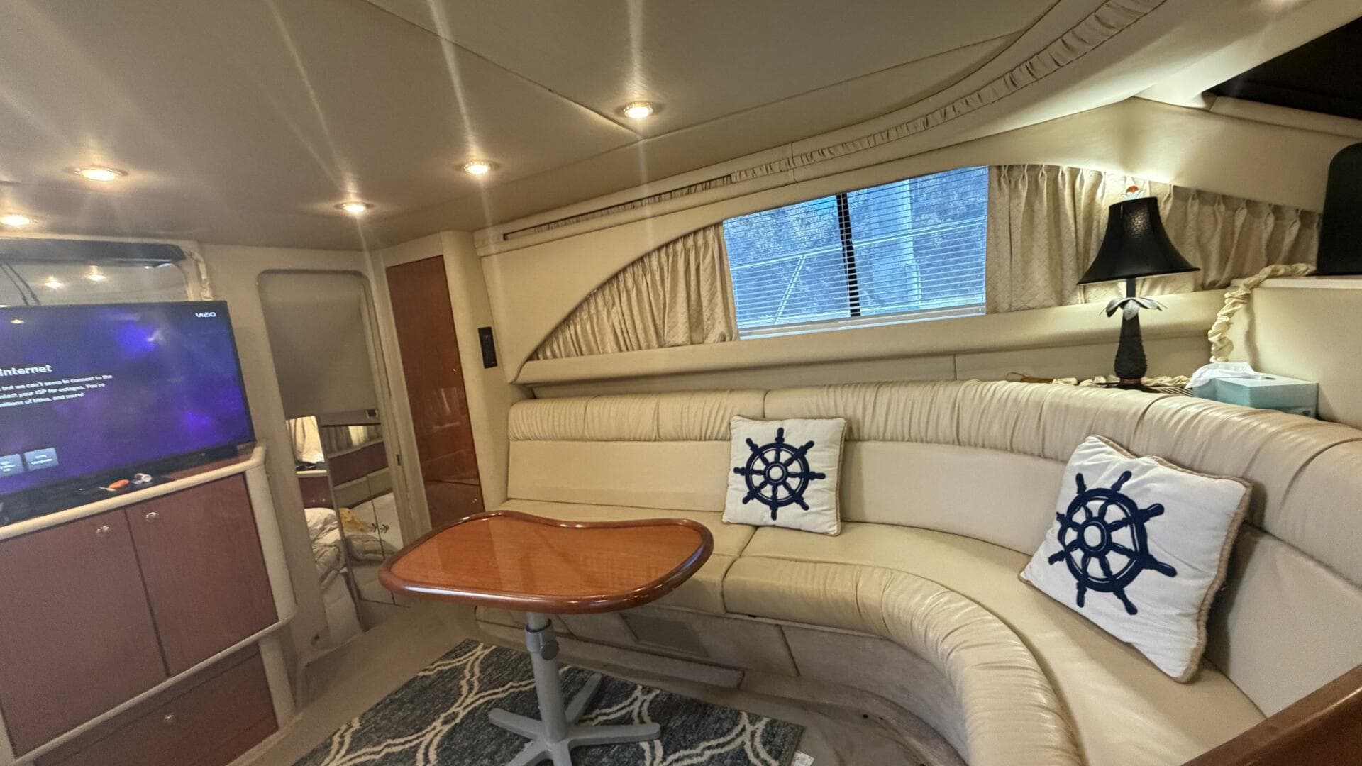 2000 Sea Ray 380 Aft Cabin