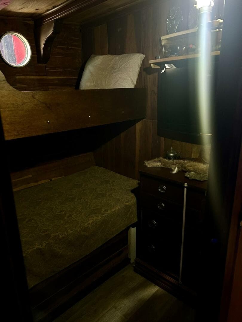 1977 Custom 80 Brigantine