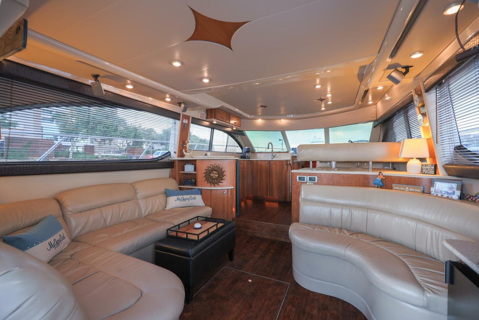 2004 Meridian 411 "My Gypsy Soul"