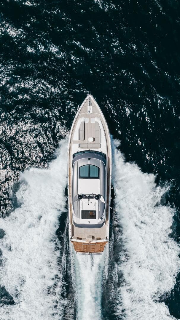 Riviera 645 SUV (HERMOSA)