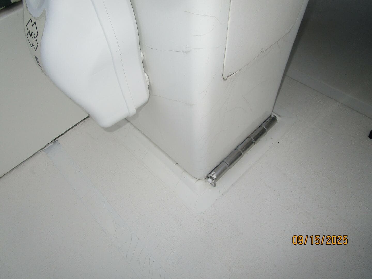 45' Ocean Alexander mast base hinge