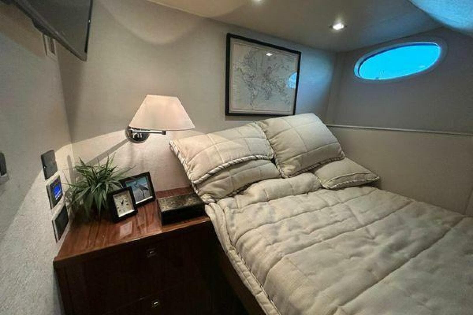 2019 Viking Motor Yacht