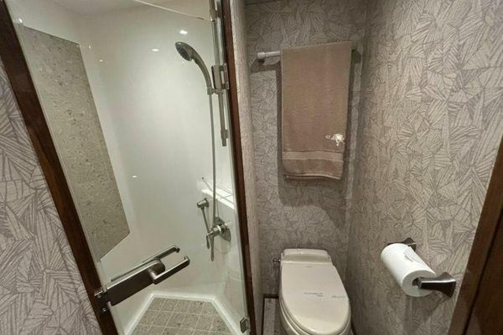 2019 Viking Motor Yacht