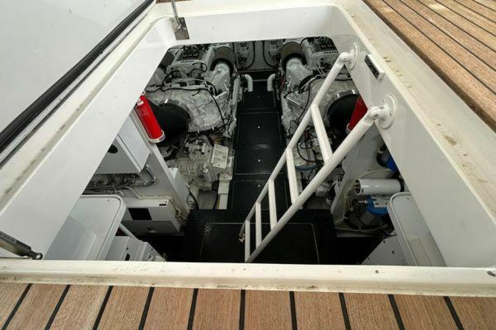 2019 Viking Motor Yacht