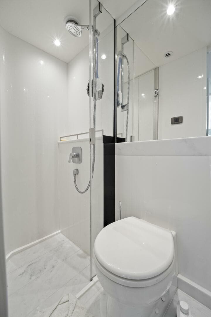 Princess Y95 JUST  PERFECT - Crew Cabin Ensuite Head