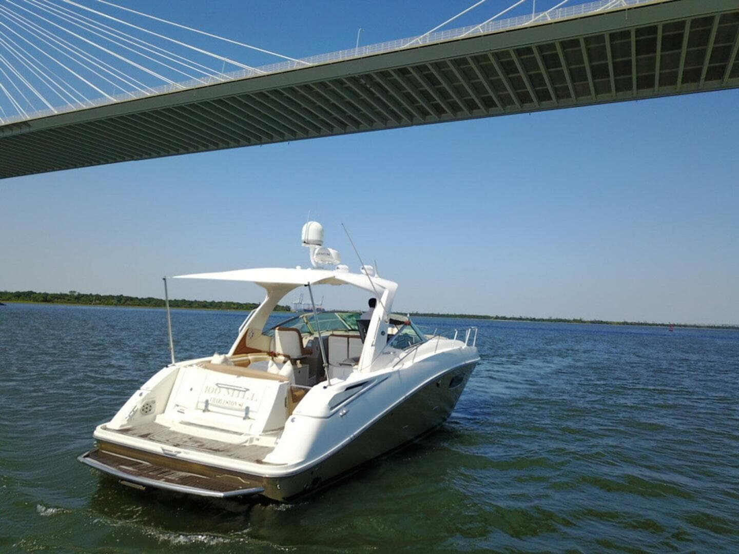 2009 Sea Ray 350 Sundancer