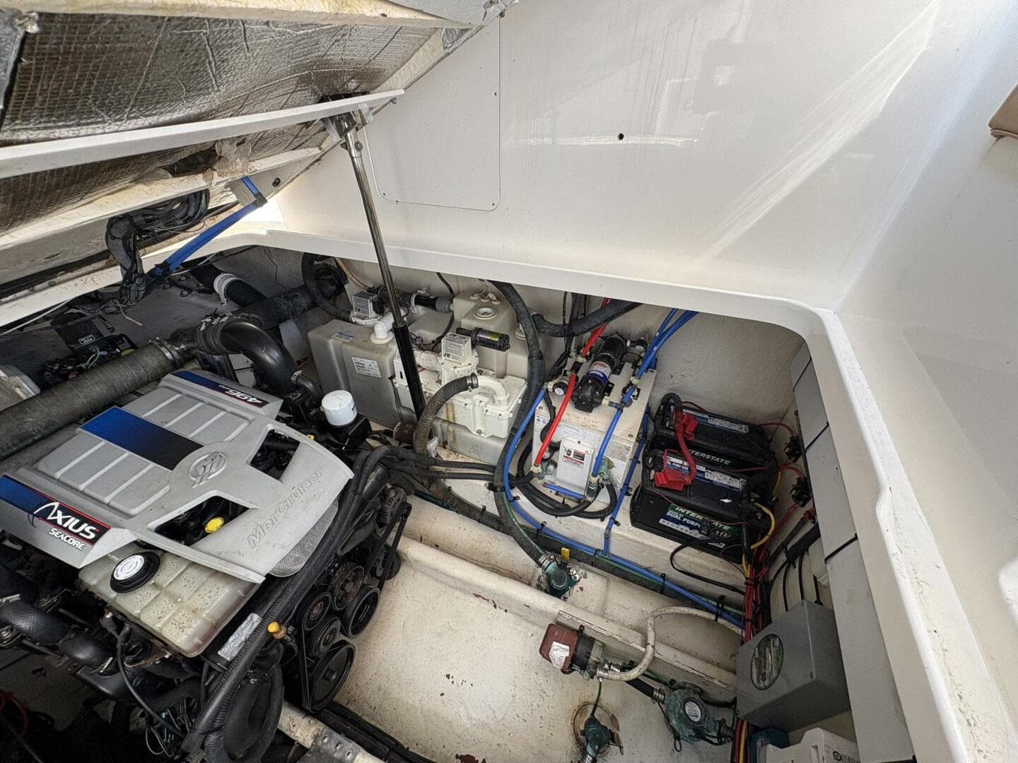 2009 Sea Ray 350 Sundancer