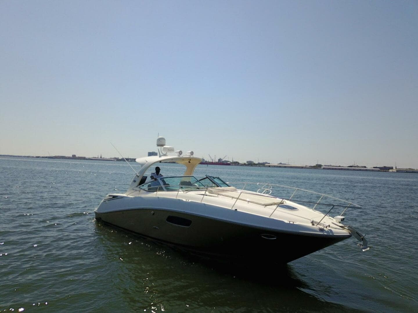 2009 Sea Ray 350 Sundancer