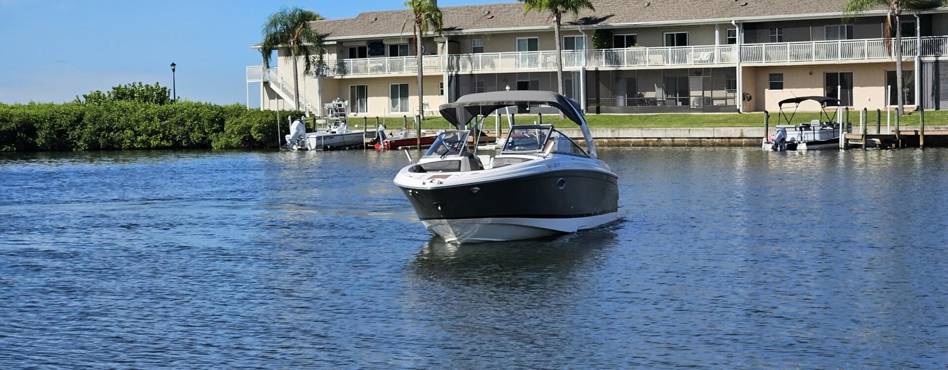 2010 Regal 2700