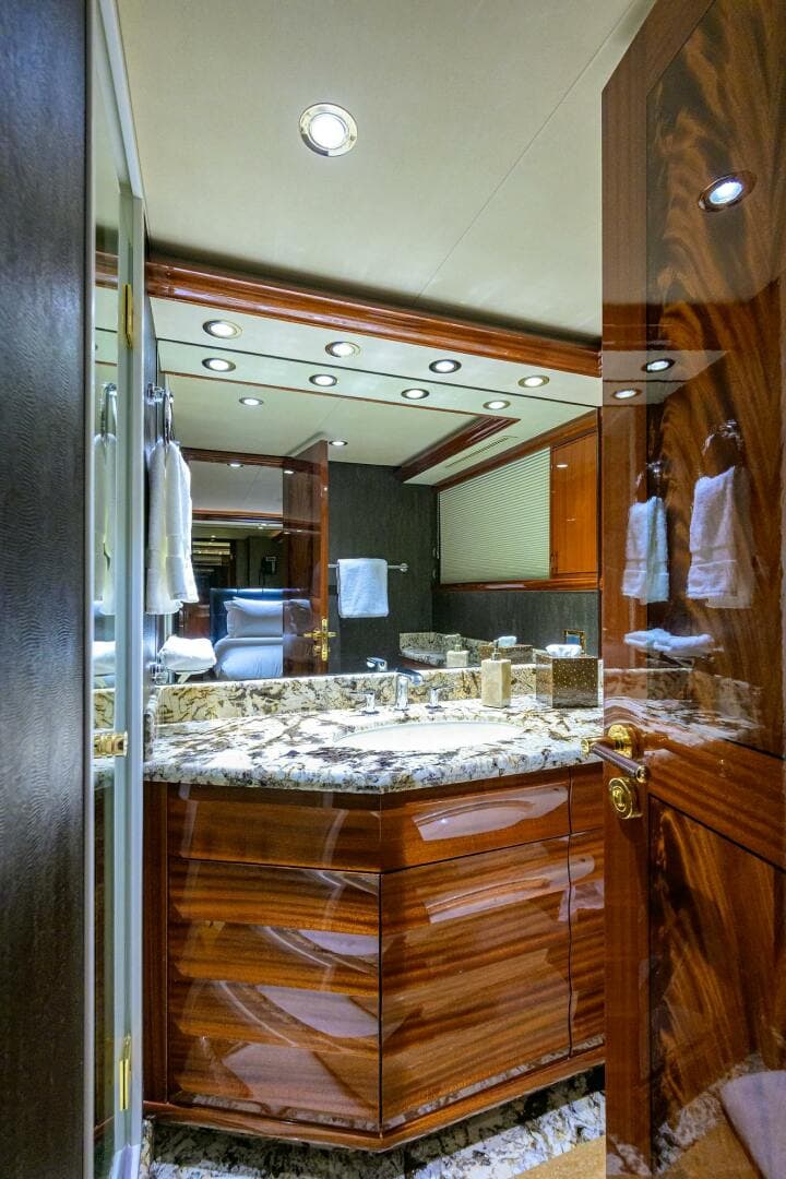 2014 Westport Westport 112