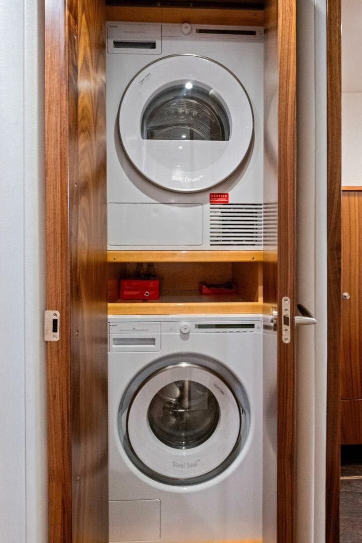 2025 Viking 58 Convertible "Galati Yacht Sales Trade"