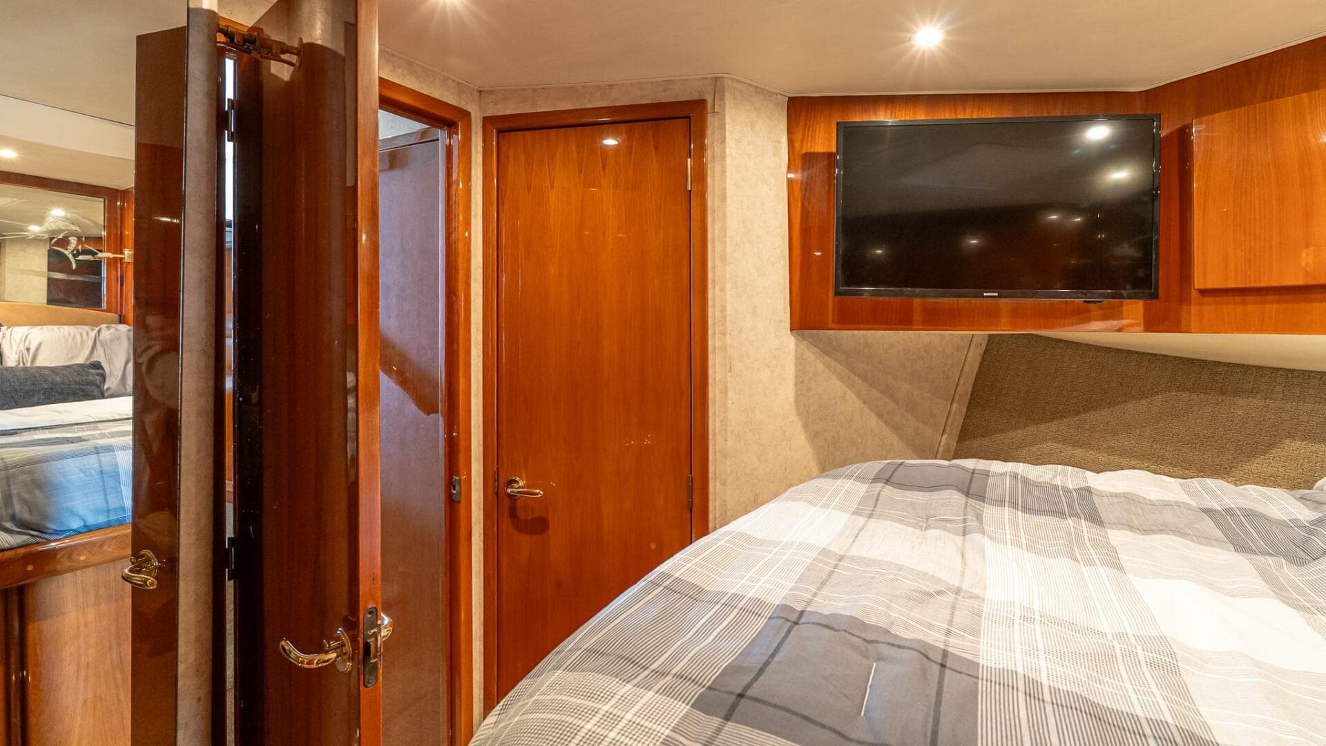 2003 Egg Harbor 42 Convertible