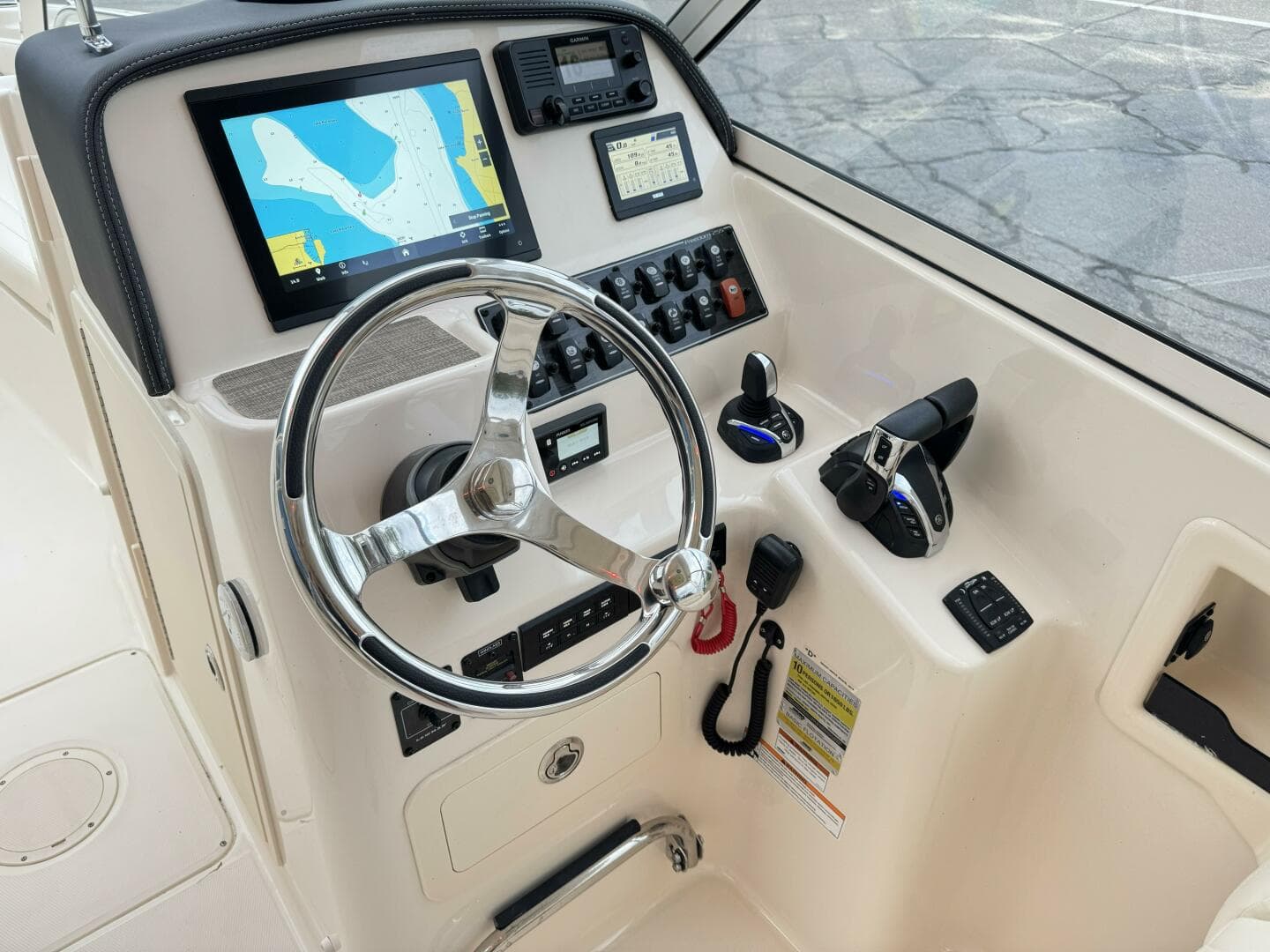 2023 Grady-White Freedom 255