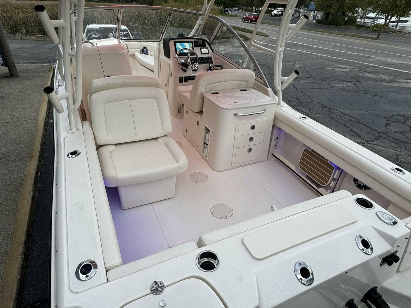 2023 Grady-White Freedom 255