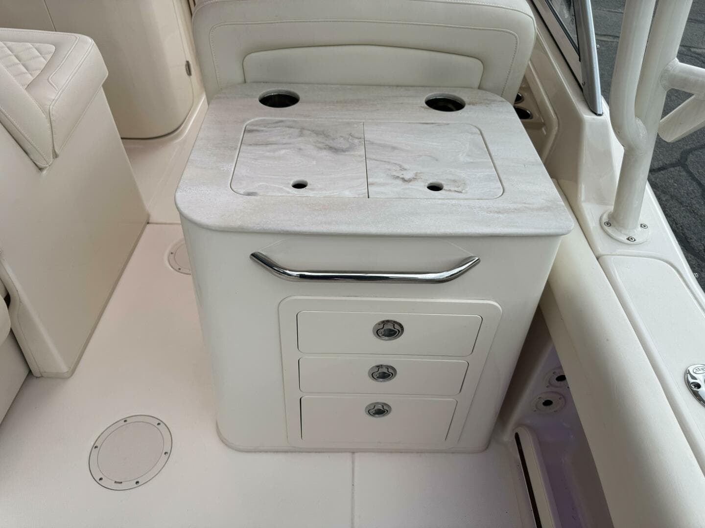 2023 Grady-White Freedom 255