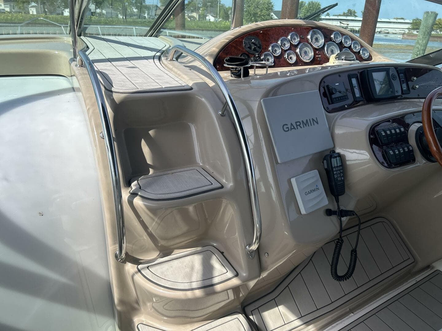 2004 Wellcraft Excalibur