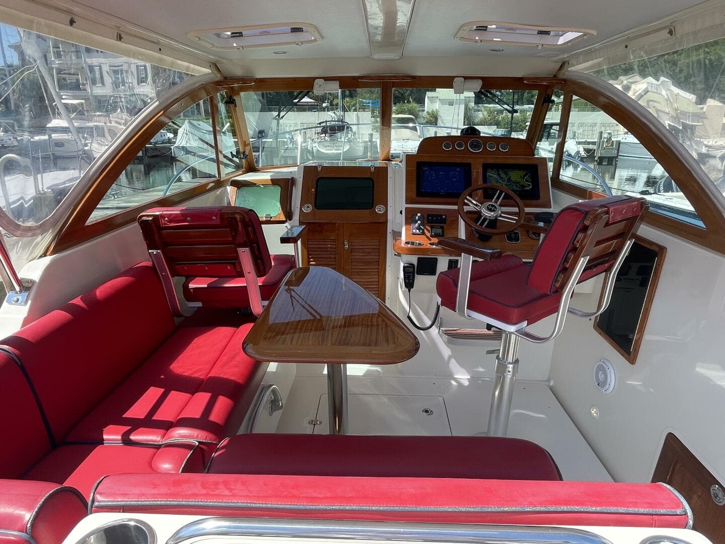 2017 Hunt Surfhunter 29