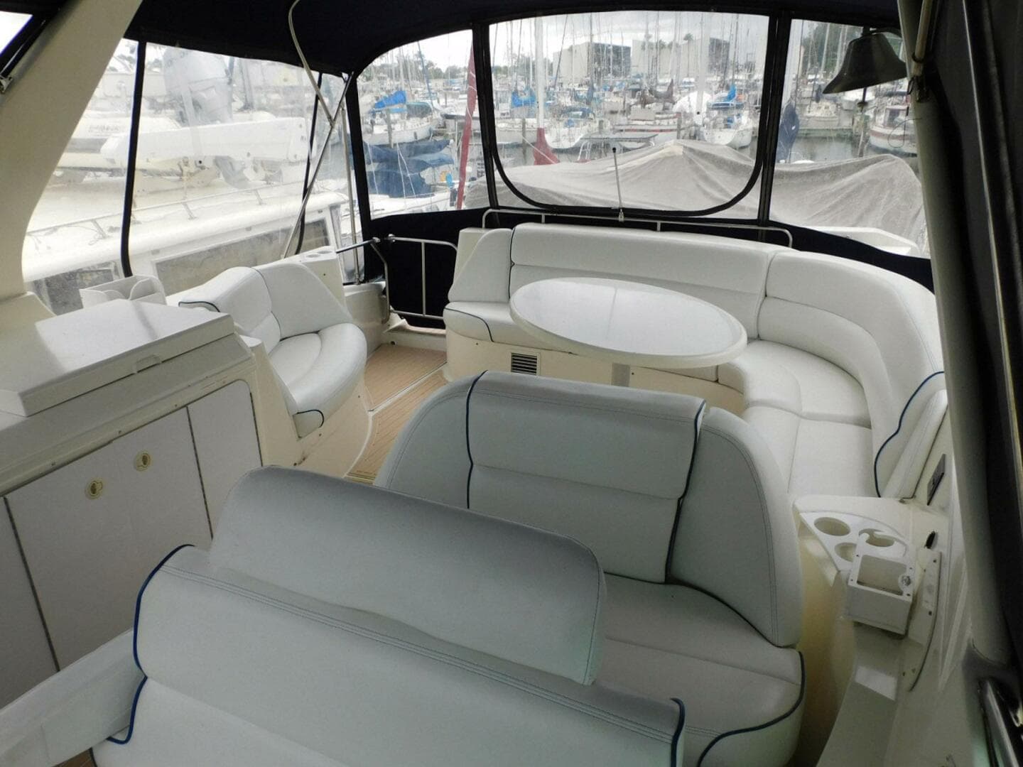 2002 Carver 570 Voyager Pilothouse