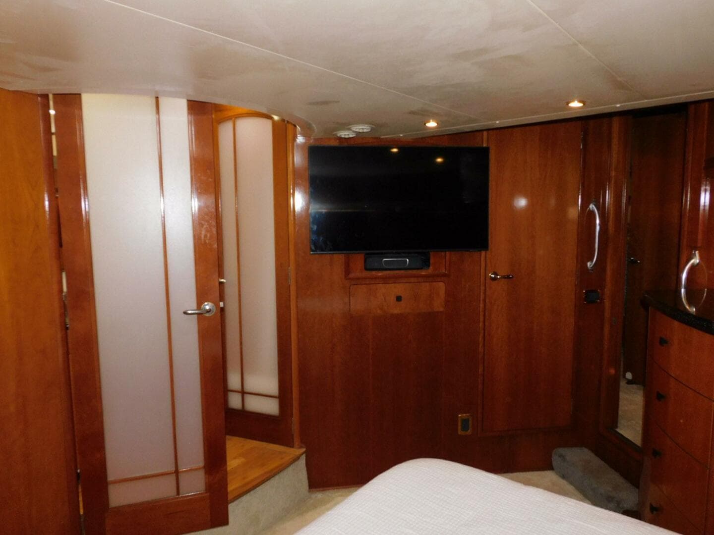 2002 Carver 570 Voyager Pilothouse