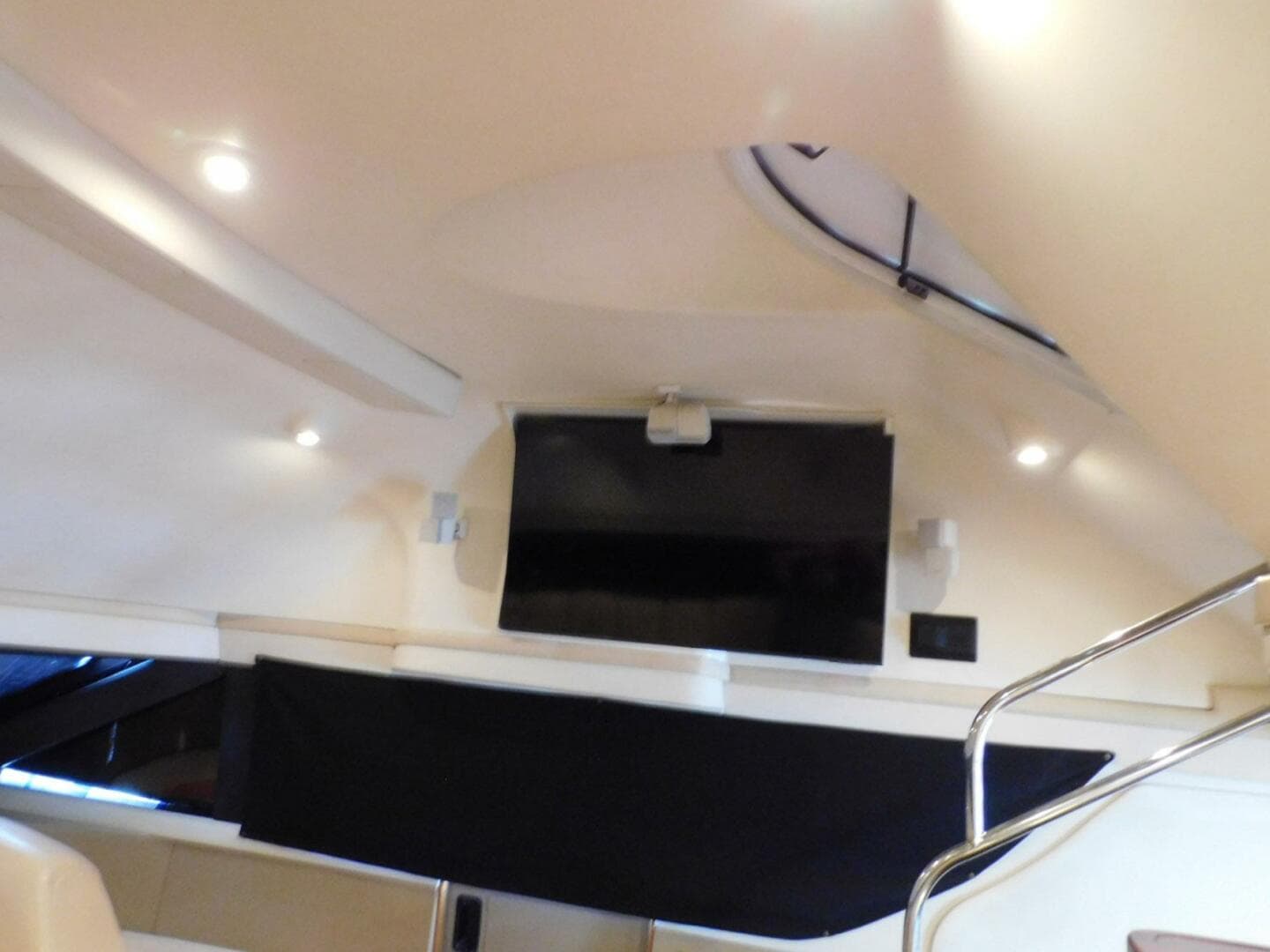 2002 Carver 570 Voyager Pilothouse