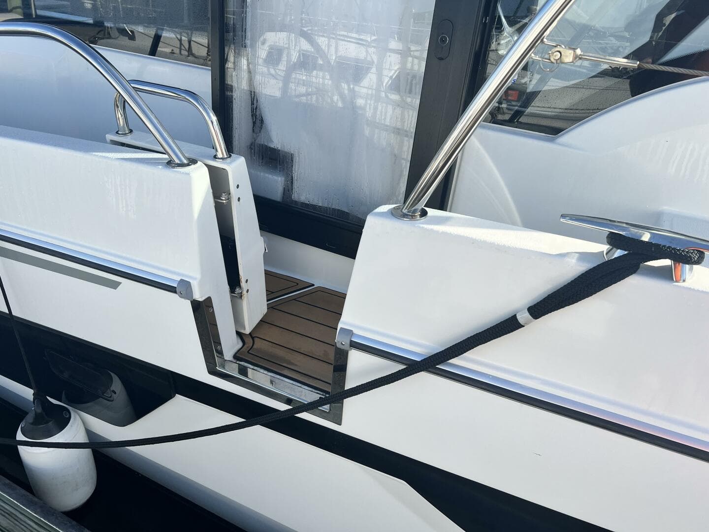 2024 Beneteau Antares 11